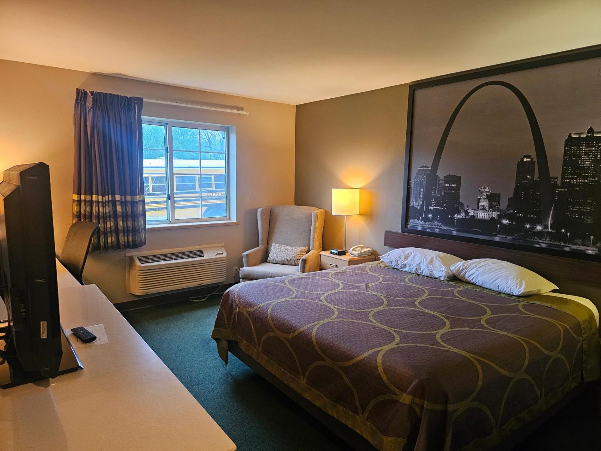 Super 8 By Wyndham Ava Motel Eksteriør billede